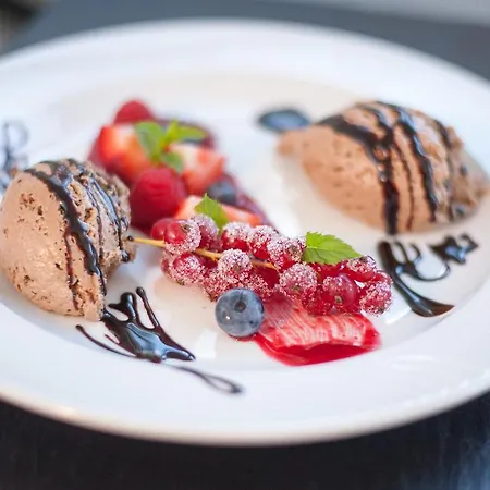 Ξενοδοχείο Buerglstein 4*